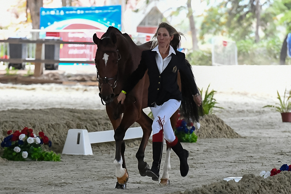 Liz Halliday jogging for eventing at the Pan American Games